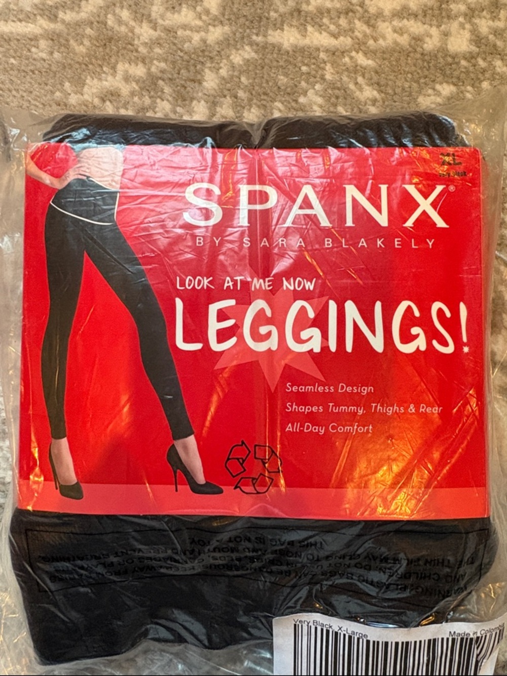 SPANX Look At Me Now Leggings — Black